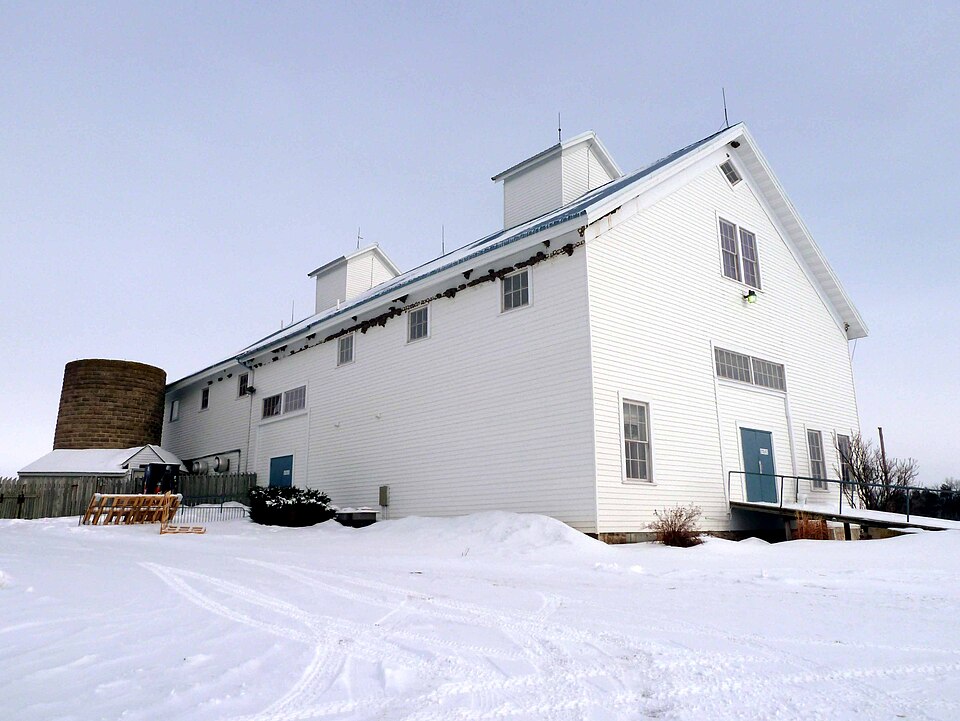 Photograph of Allis Barn