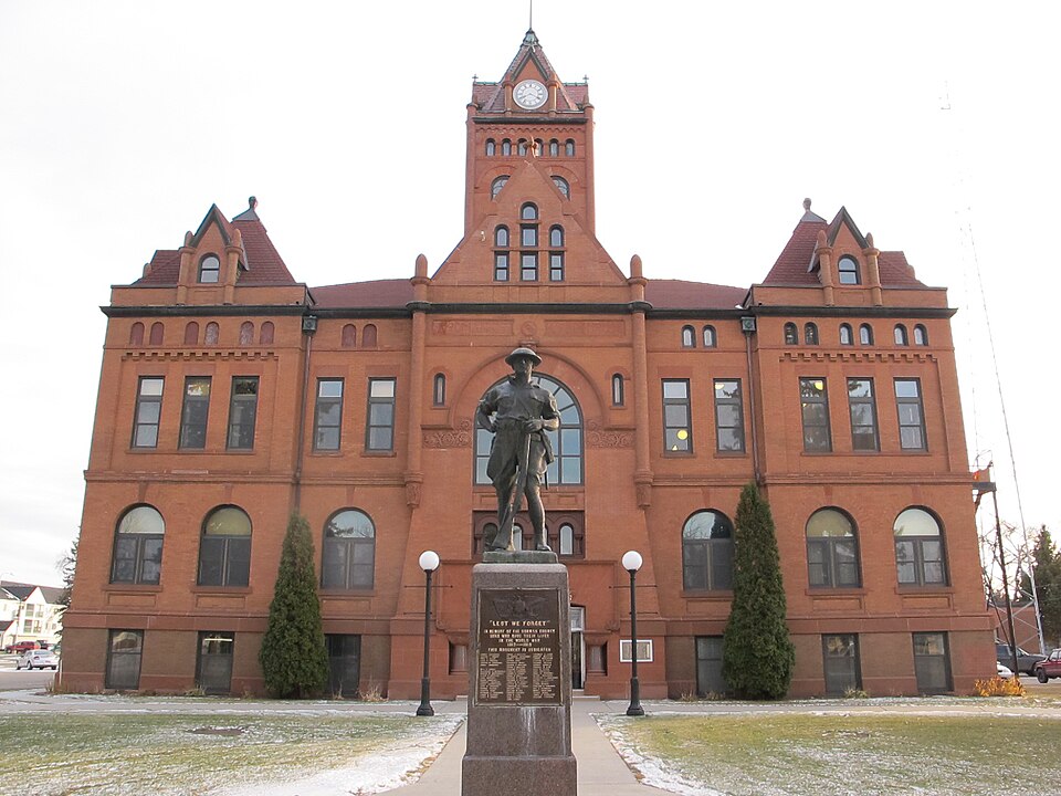 Photograph of Norman County Courthouse