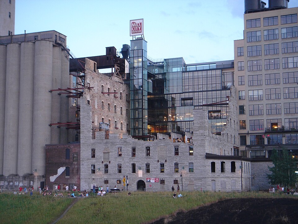 Photograph of Mill City Museum