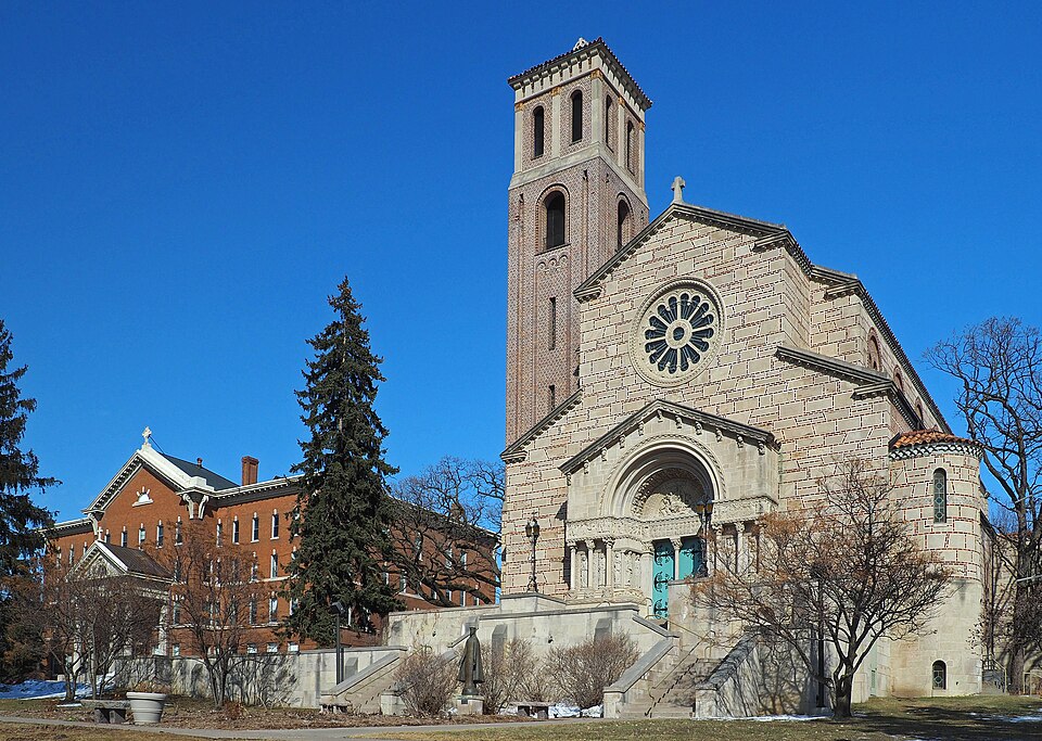 Photograph of Derham Hall and Our Lady of Victory Chapel, College of Saint Catherine