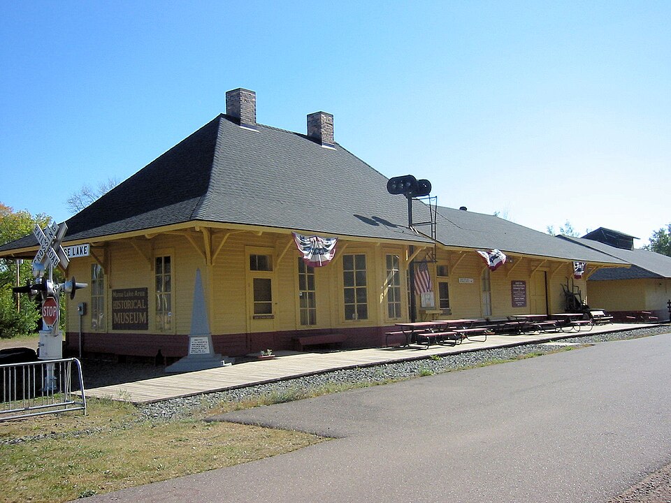 Photograph of Moose Lake depot