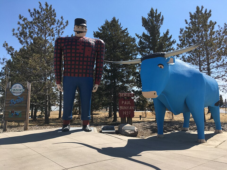Photograph of Paul Bunyan and Babe the Blue Ox