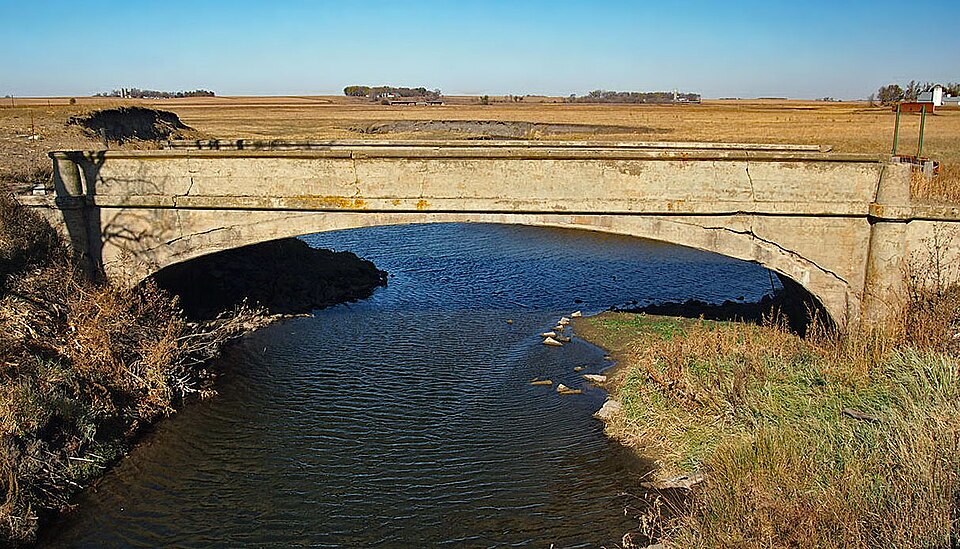Photograph of Bridge No. L-2162