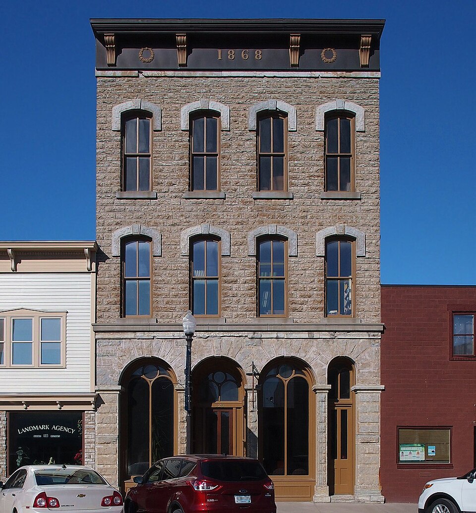 Photograph of Batchelder's Block