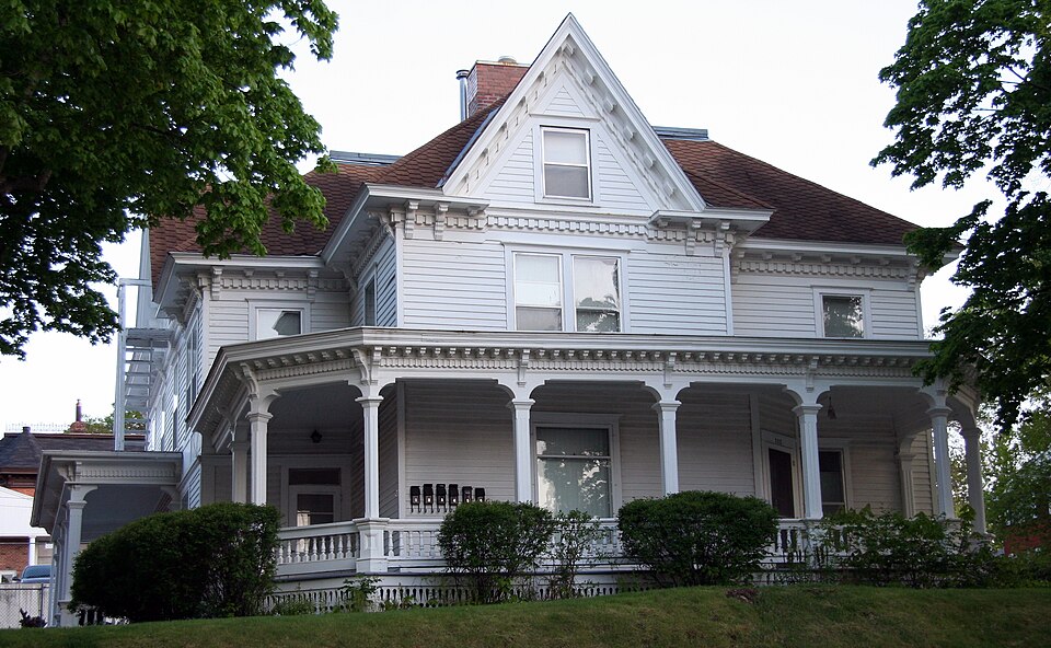 Photograph of Gordon Cole and Kate D. Turner House