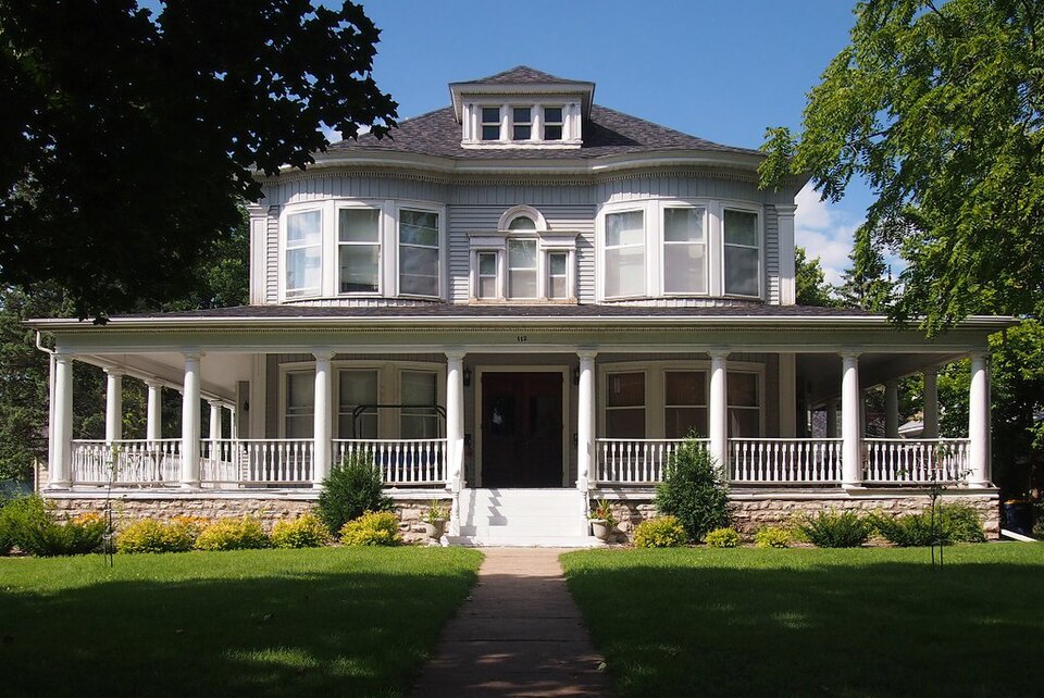 Photograph of Episcopal Rectory