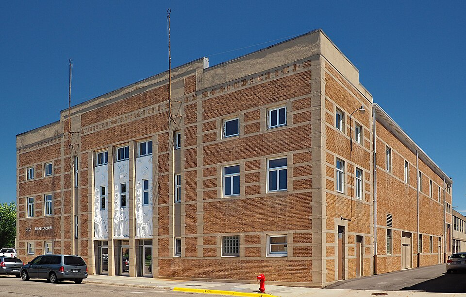 Photograph of Willmar Auditorium