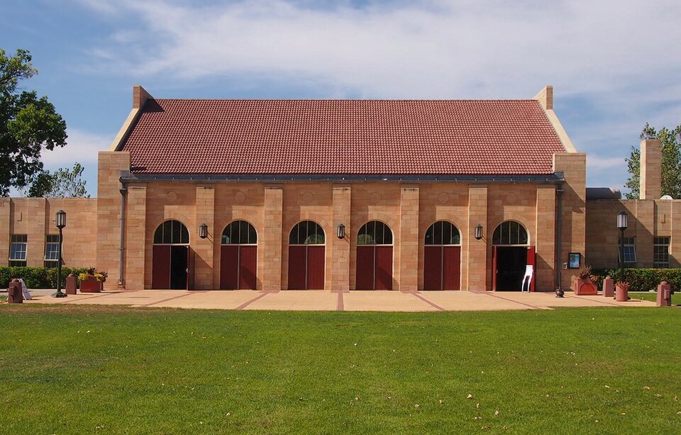 Photograph of Harriet Island Pavilion