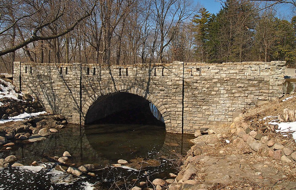 Photograph of Bridge No. 8096
