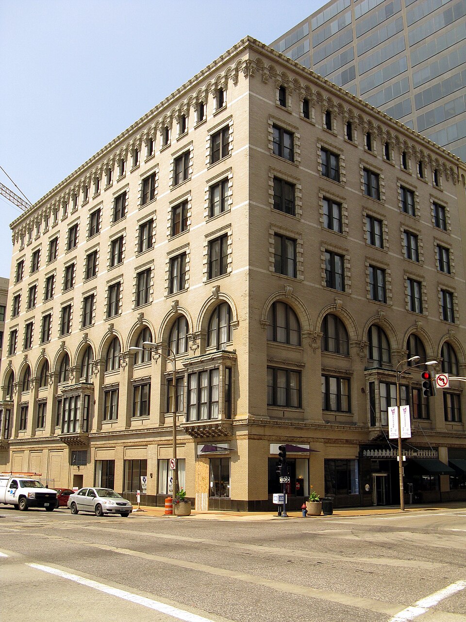 Photograph of J. Kennard and Sons Carpet Company Building