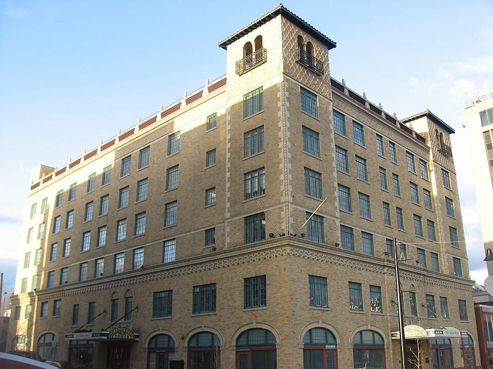 Photograph of Marquette Hotel