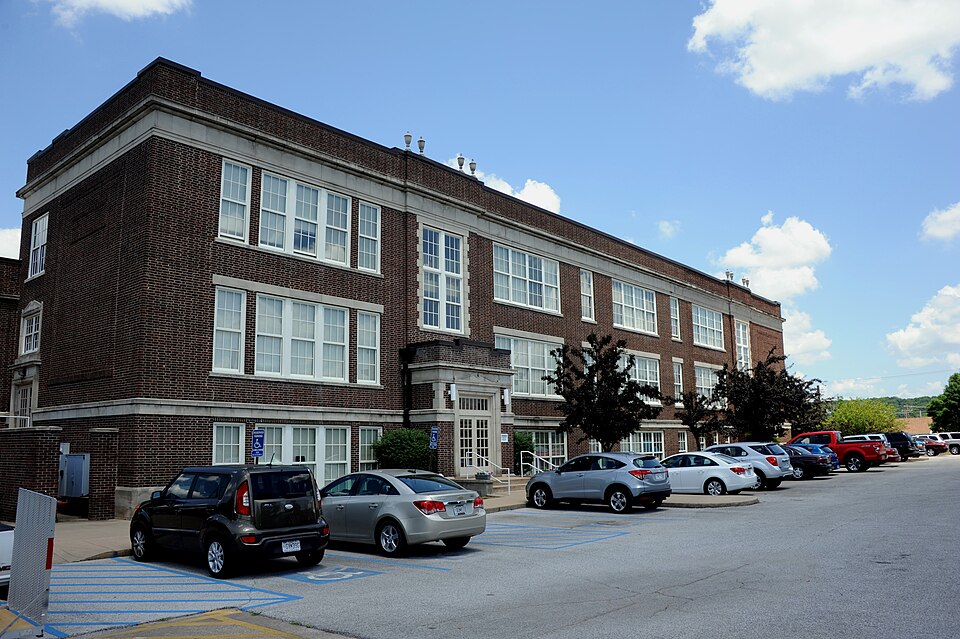 Photograph of Neosho High School