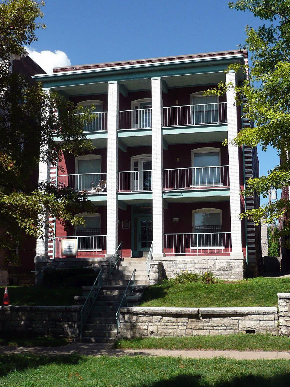 Photograph of Ellsworth Apartments