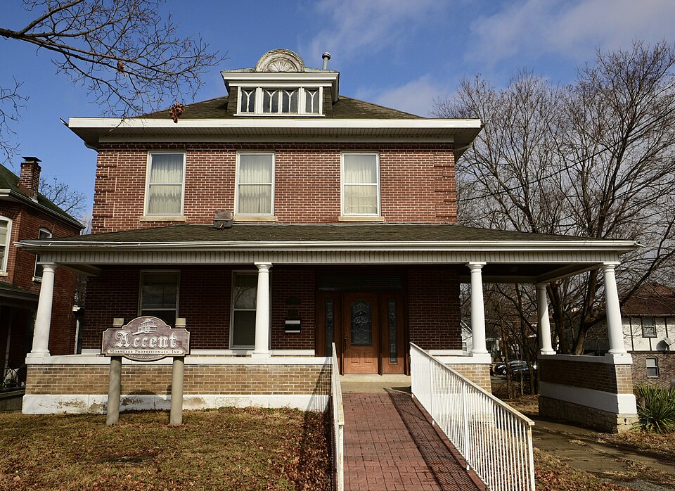 Photograph of Broadway-Dunklin Historic District