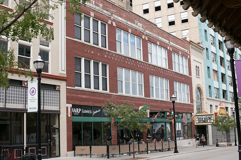 Photograph of Netter-Ullman Building