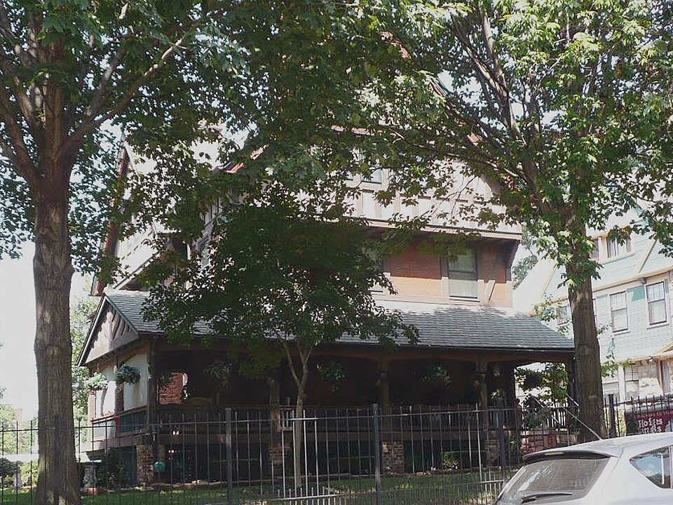 Photograph of William Baker and Mary Knight House