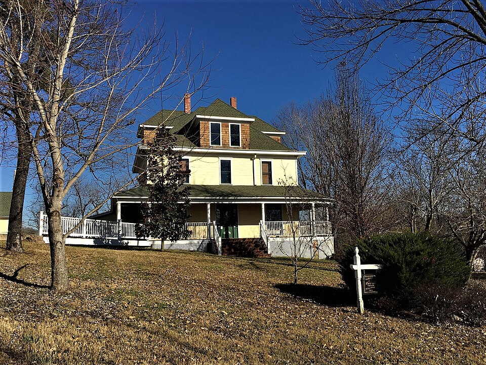 Photograph of John Conkin and Clara Layton Harlin House