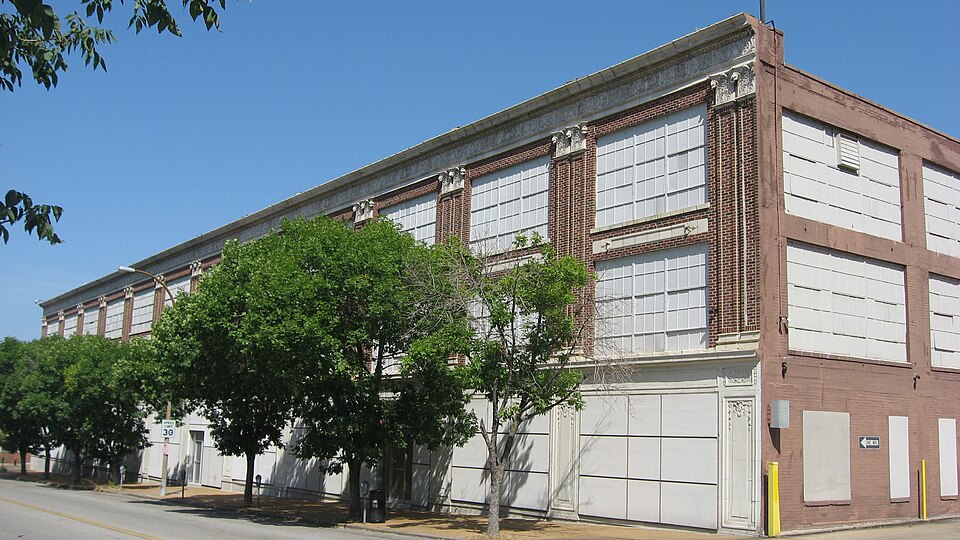 Photograph of Weber Implement and Automobile Company Building