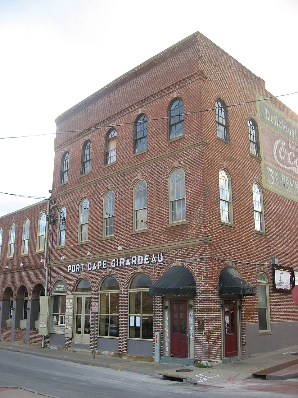 Photograph of Warehouse Row Historic District
