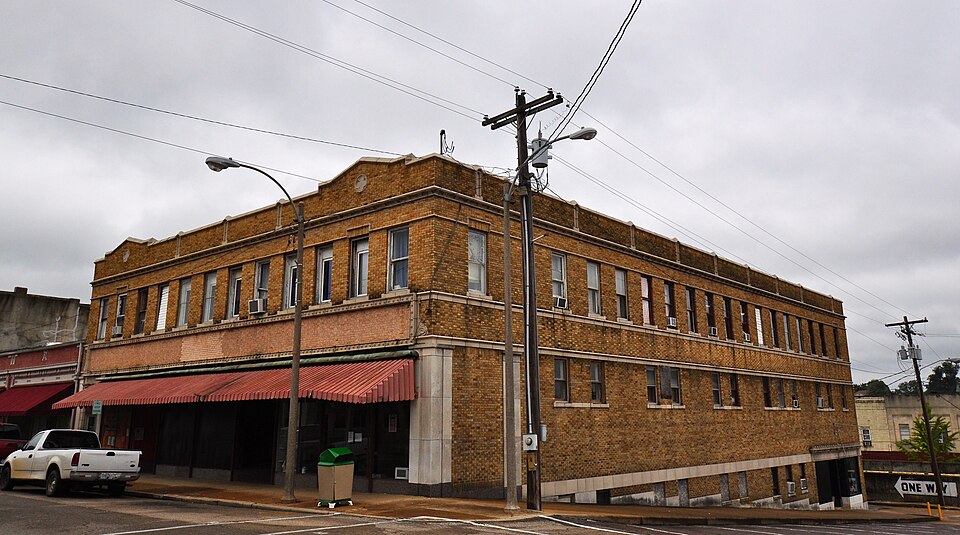 Photograph of Wright-Dalton-Bell-Anchor Department Store Building