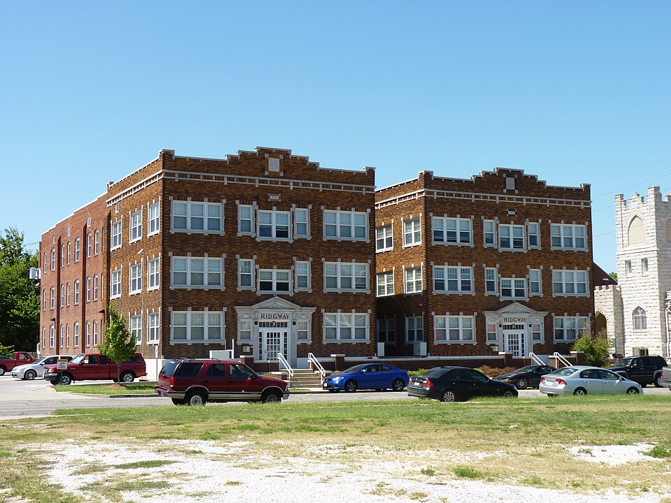 Photograph of Ridgway Apartments