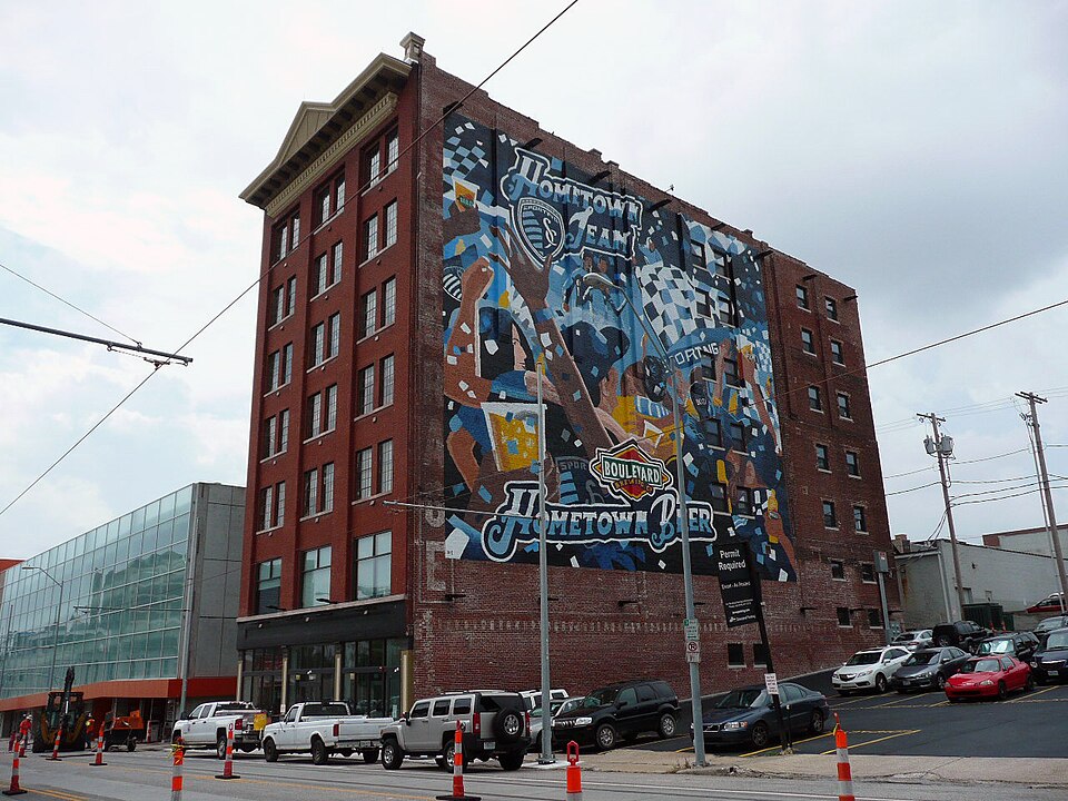 Photograph of Globe Storage and Transfer Company Building