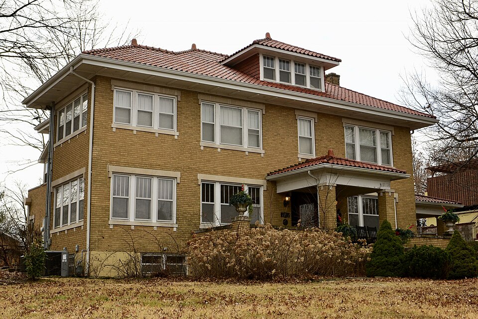 Photograph of John M. and Lillian Sommerer House