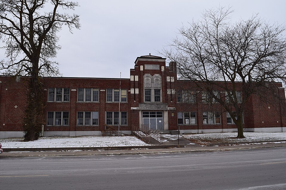 Photograph of Moberly Junior High School