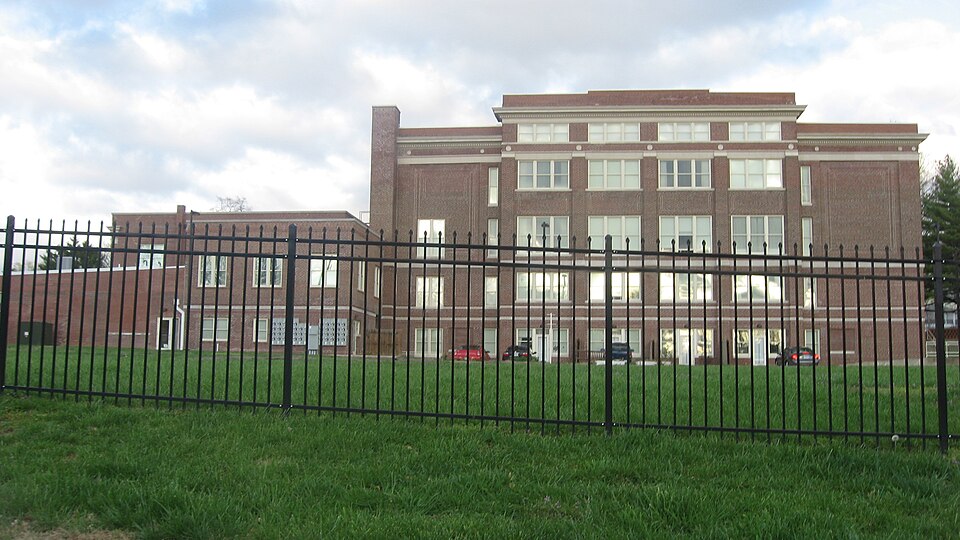 Photograph of Louis J. Schultz School