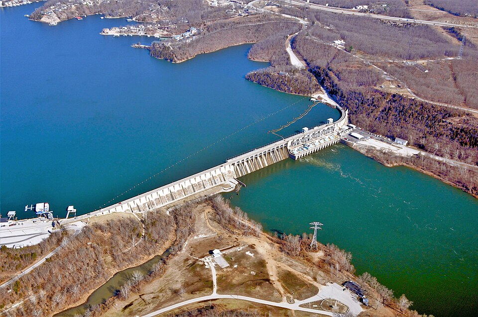 Photograph of Bagnell Dam