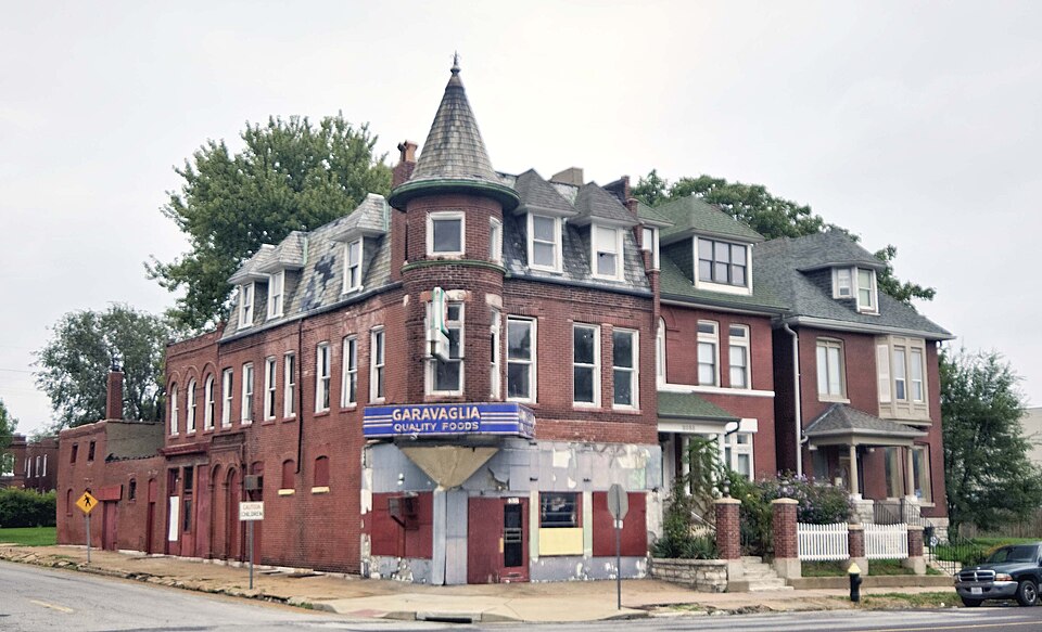 Photograph of Pundt Brothers-Garavaglia Grocery Buildings
