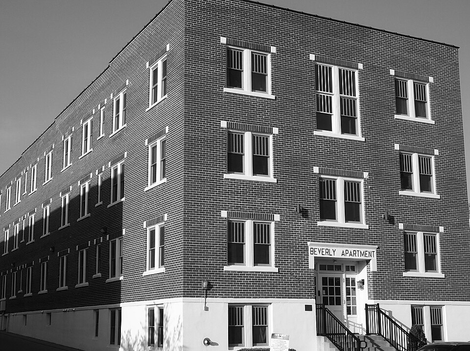Photograph of Beverly Apartments