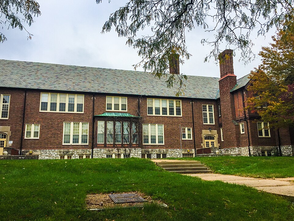 Photograph of Nathaniel Hawthorne Elementary School