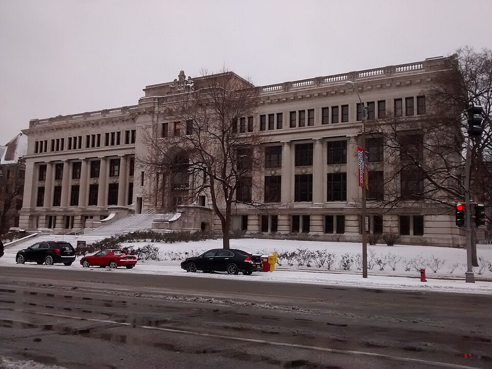 Photograph of Municipal Courts Building