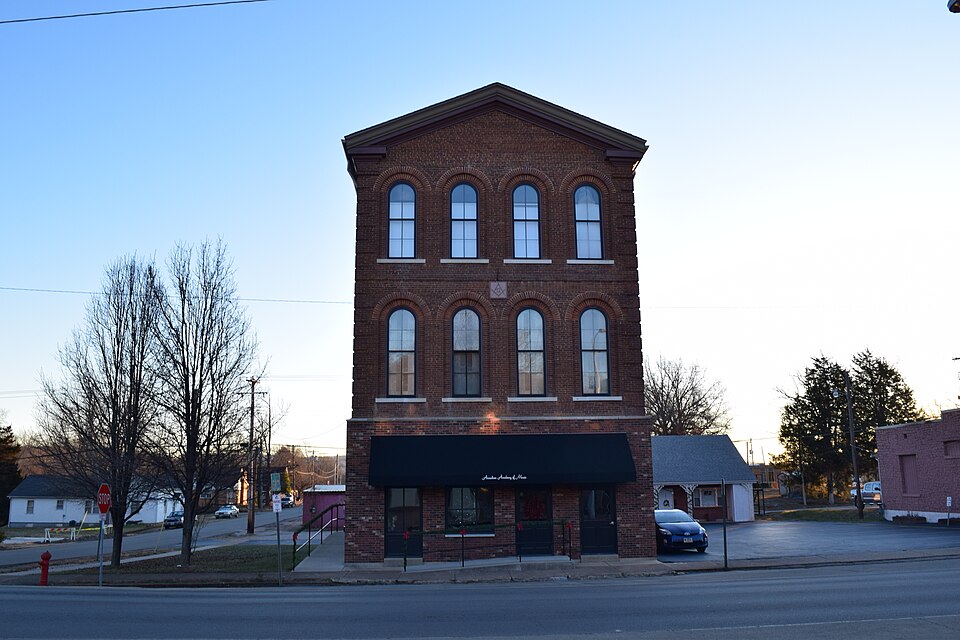 Photograph of Ironton Lodge Hall