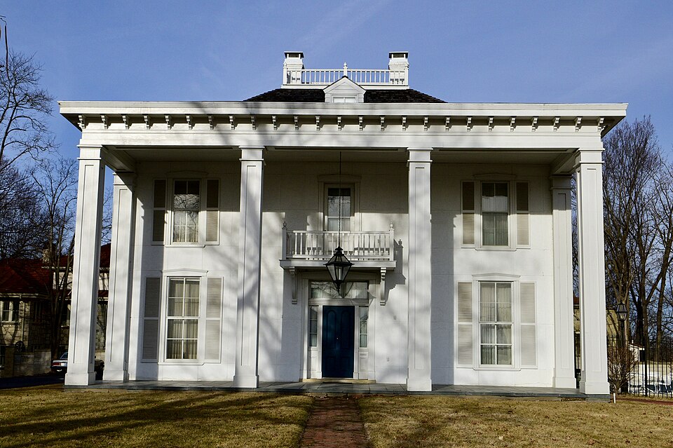 Photograph of Moreau Drive Historic District