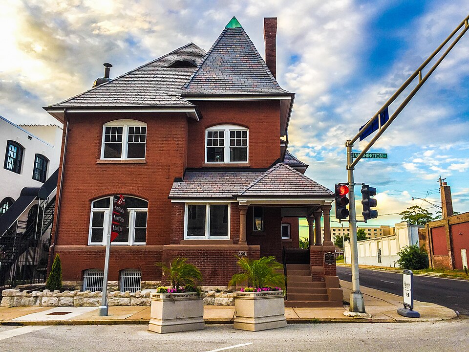 Photograph of Dr. George Ashe Bronson House
