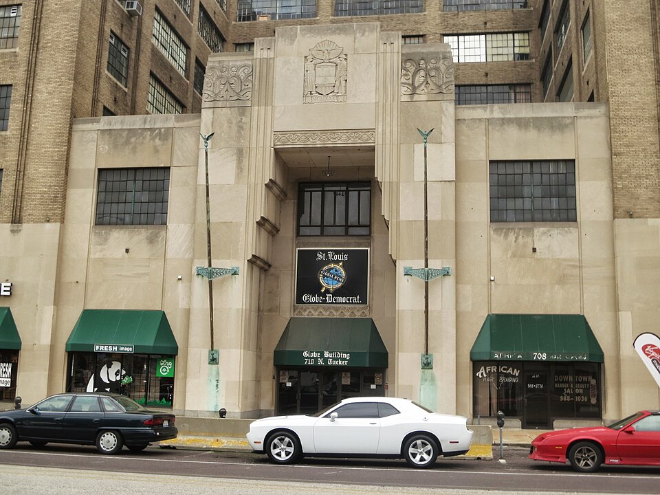 Photograph of Globe Building
