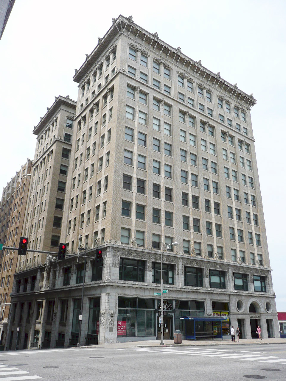 Photograph of Scarritt Building and Arcade