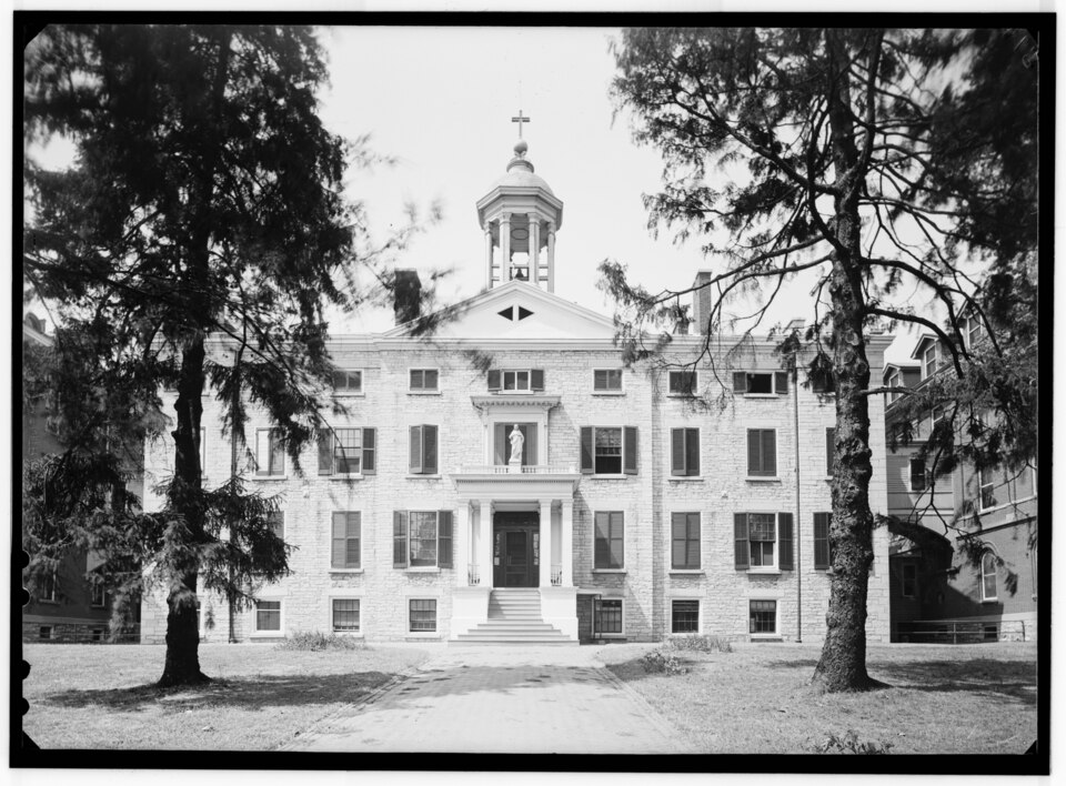 Photograph of St. Stanislaus Seminary