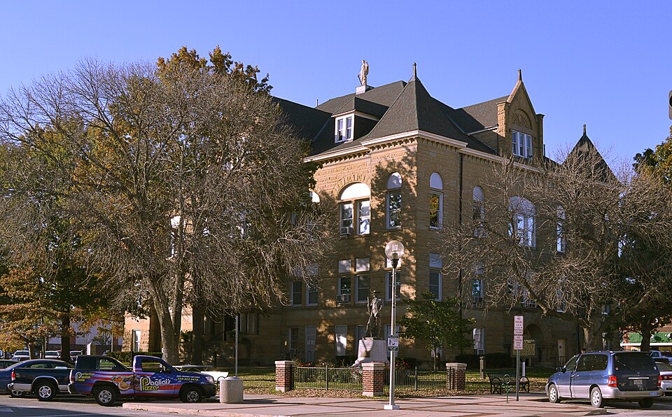 Photograph of Adair County Courthouse