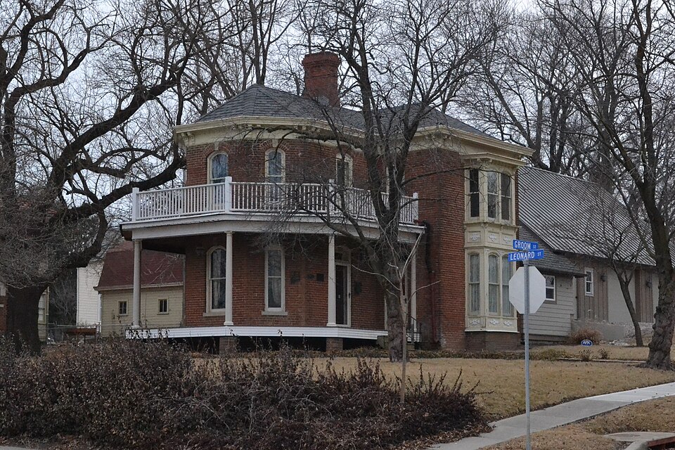 Photograph of Clinton House
