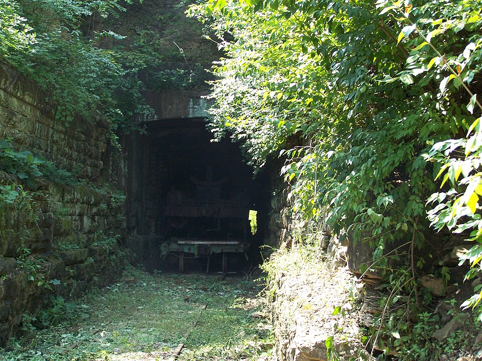 Photograph of Barretts Tunnels