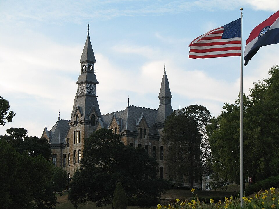 Photograph of Mackay Building