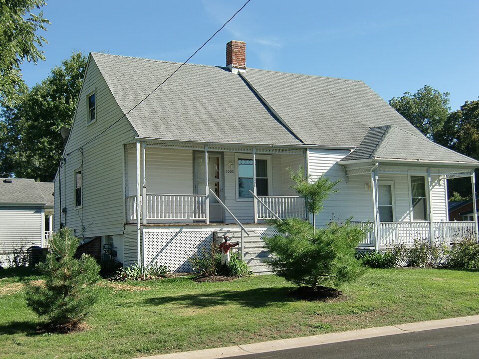Photograph of Frank Moellring House