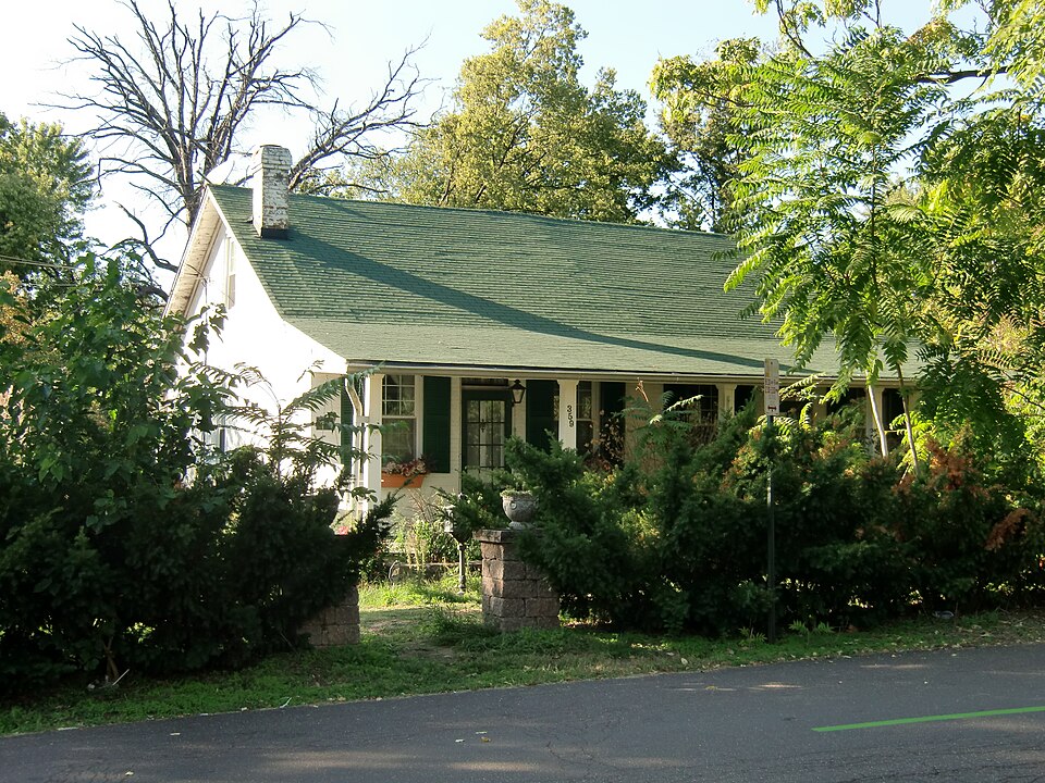 Photograph of Schmidt House