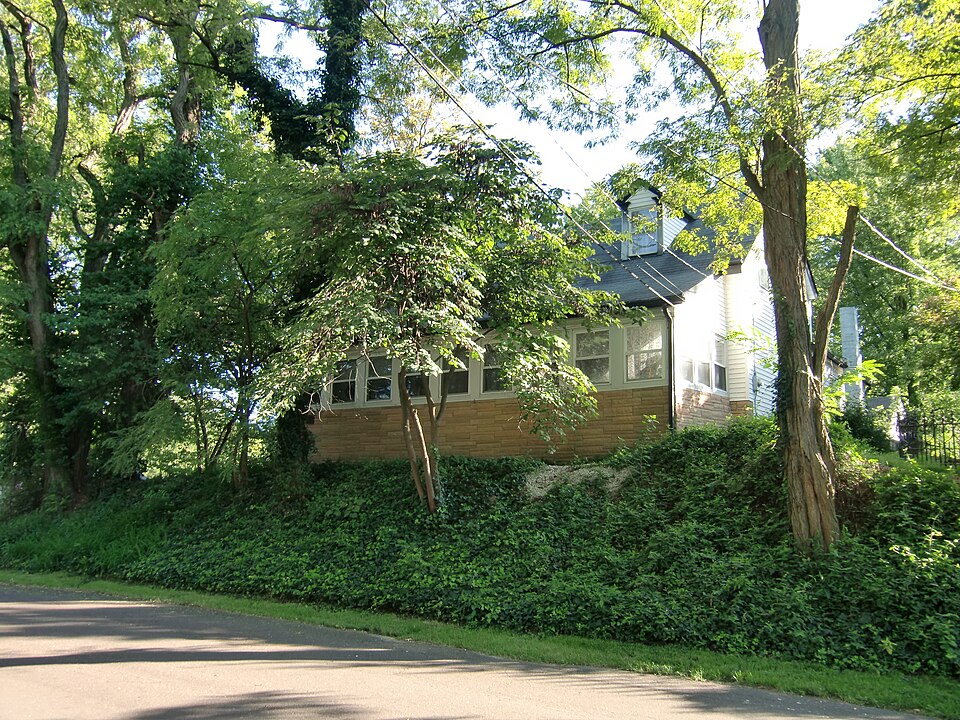 Photograph of Kramer House