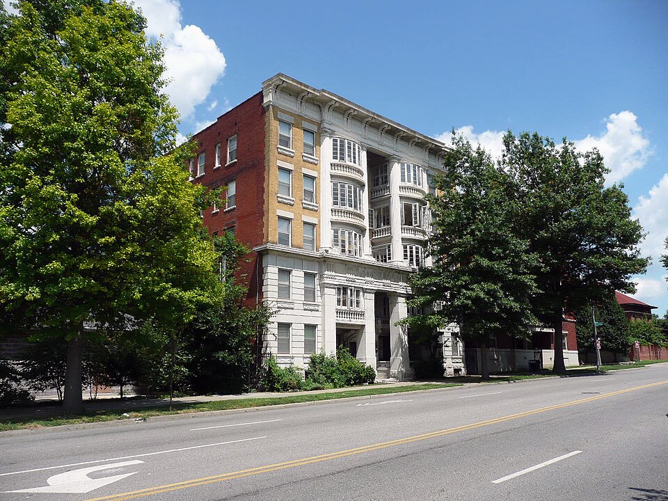 Photograph of Chicago Apartments