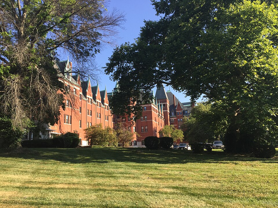 Photograph of St. Vincent's Hospital