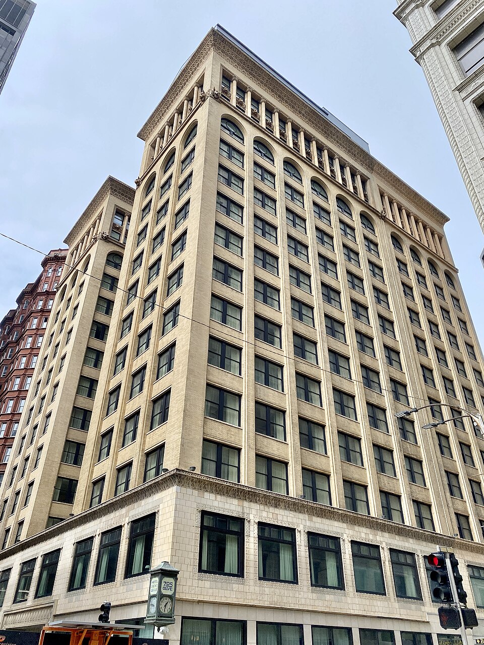 Photograph of Hotel Saint Louis